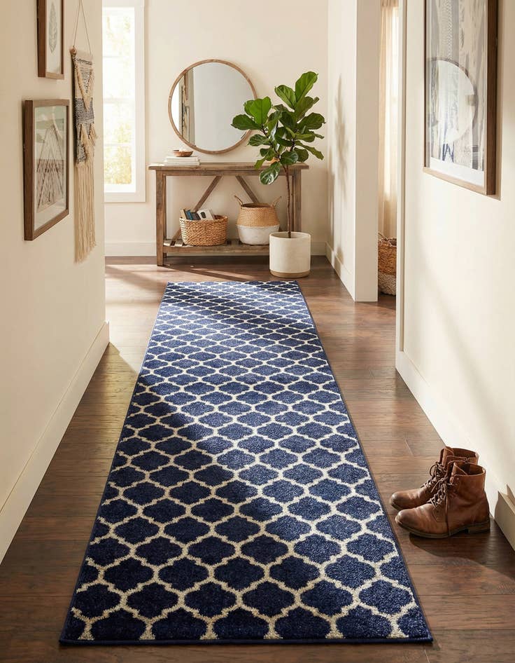 Detail image of 2' 7 x 16' 5 Lattice Runner Rug