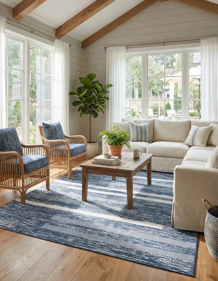 Detail image of  6' 5 x 9' Abbey Rug