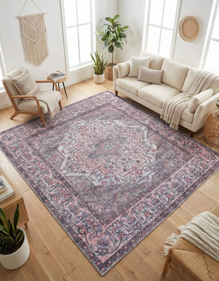 Detail image of 7' 10 x 7' 10  Washable Mangata Square Rug