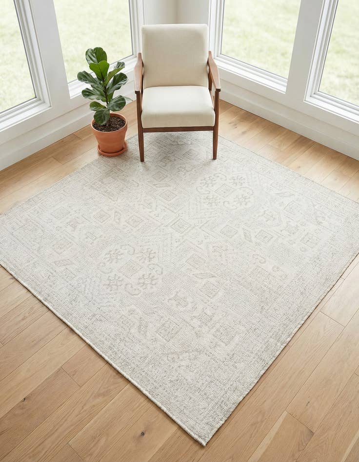 Detail image of 5' 3 x 5' 3 Washable Aztec Indoor / Outdoor Square Rug