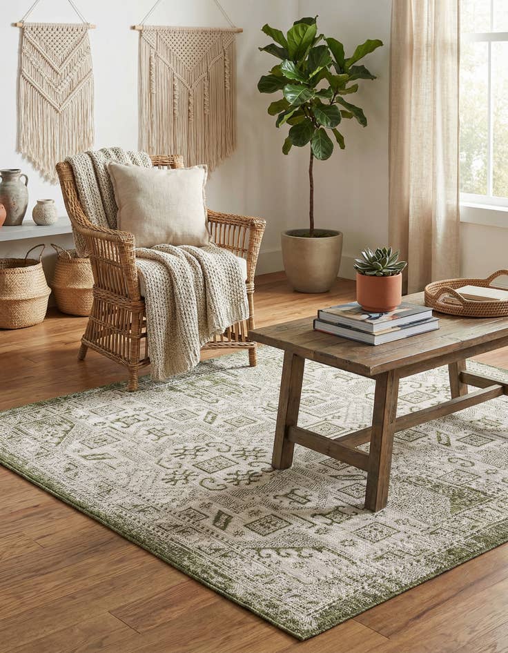 Detail image of 5' 3 x 5' 3  Washable Aztec Indoor / Outdoor Square Rug