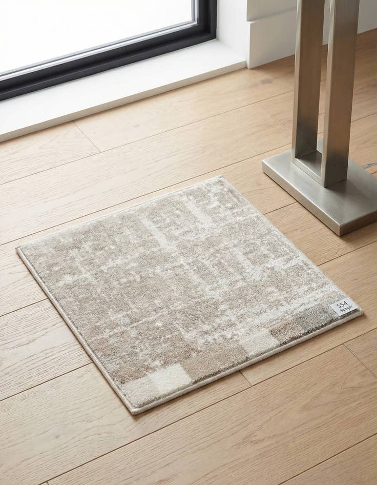 Detail image of Jill Zarin 1' 8 x 1' 8 Uptown Lexington Avenue Sample Rug