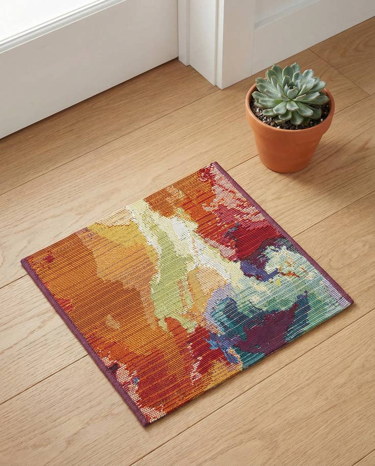 Detail image of 1' 4 x 1' 4 Easy-Clean Modern Indoor / Outdoor Sample Rug