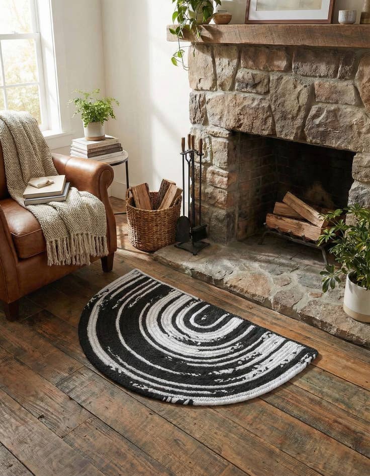 Detail image of 2' 2 x 3' 7  Hand Braided Chindi Hearth Rug