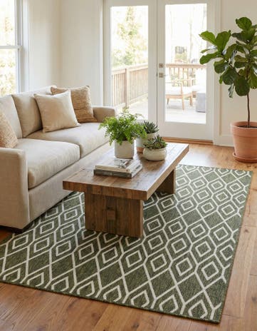 Green Easy-Clean Jill Zarin Turks and Caicos Indoor / Outdoor Rug