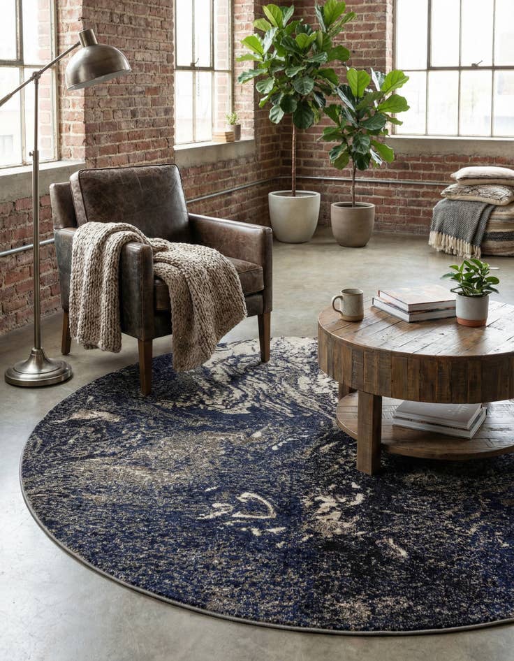 Detail image of 7' 10 x 7' 10  Washable Haerfest Round Rug