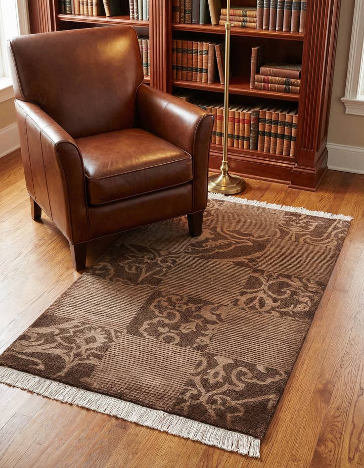 Detail image of 2' 10 x 4' 11 Hand Knotted Darya Wool Rug