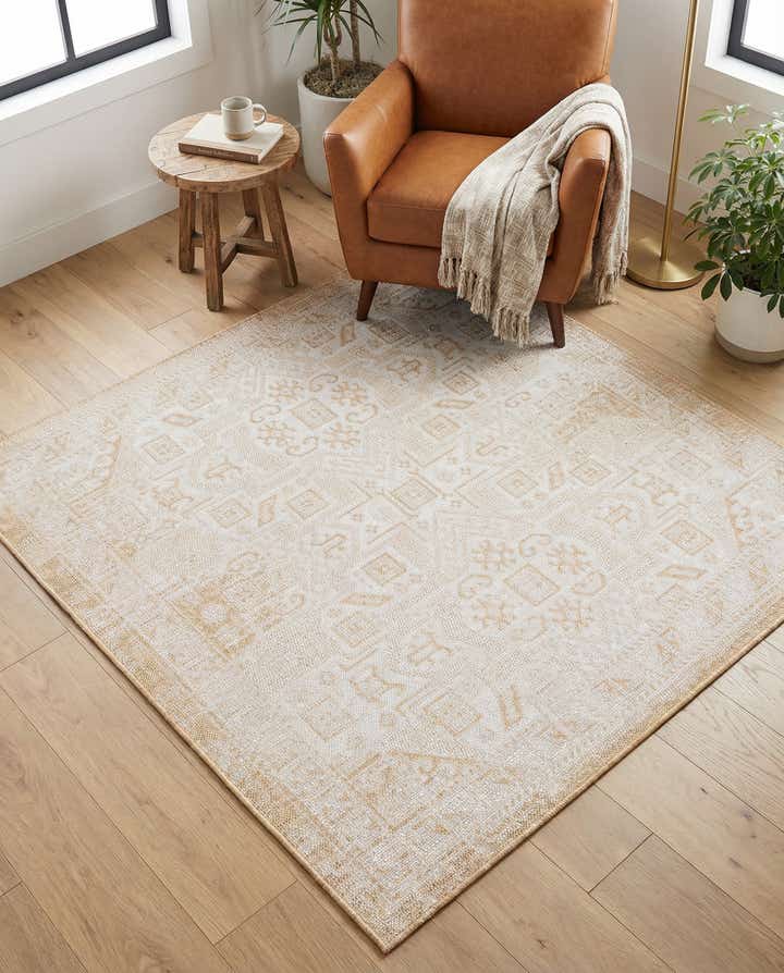 5' 3 x 5' 3 Easy-Clean Aztec Indoor / Outdoor Square Rug