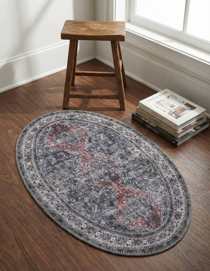 Detail image of 2' x 3' 1 Timeless Oval Rug