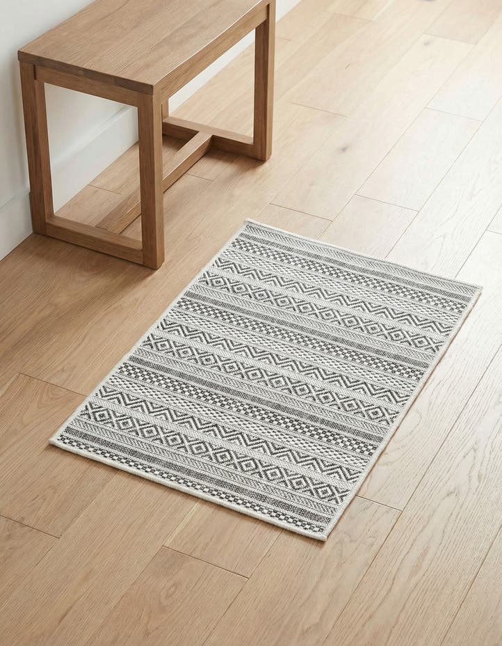 2' x 3' Easy-Clean Ribbon Indoor / Outdoor...