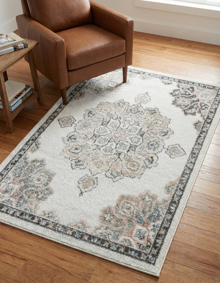 Detail image of 3' 3 x 5' 3 Parker Rug