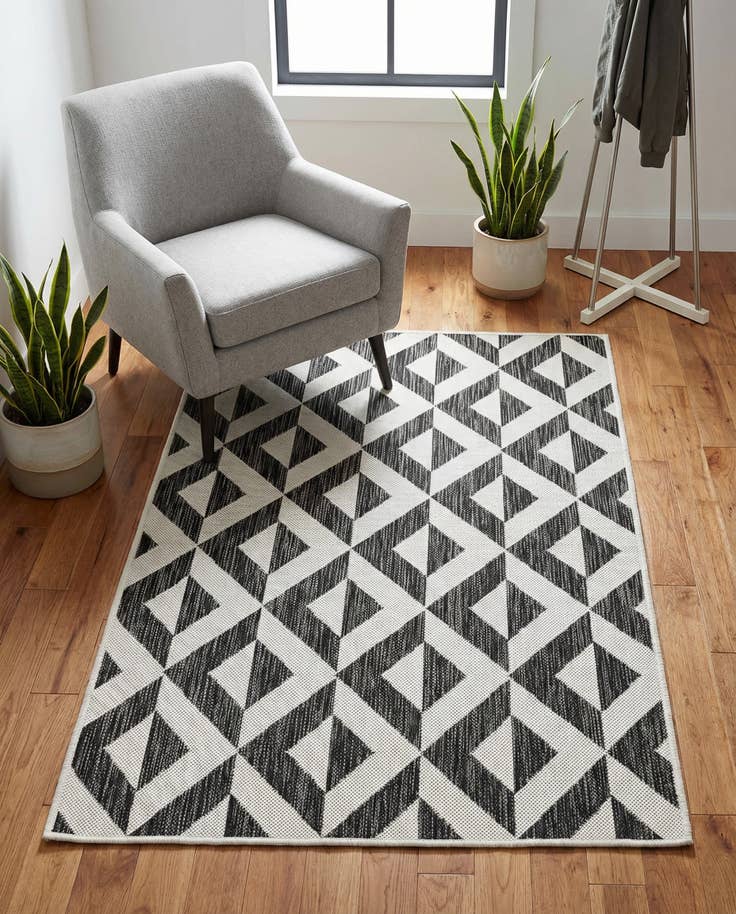 Detail image of 3' x 5' 3 Easy-Clean Jill Zarin Napa Indoor / Outdoor Rug