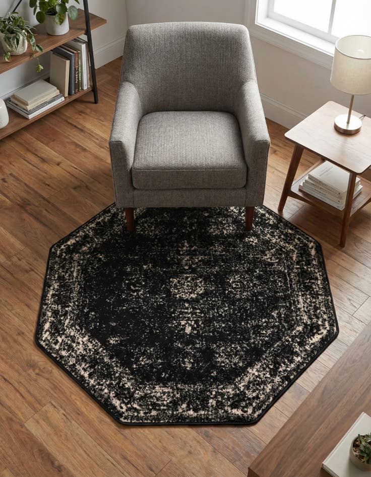 Detail image of 4' 1 x 4' 1 Monaco Octagon Rug