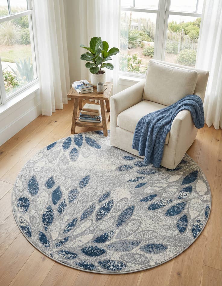 Detail image of  5' x 5' Charleston Round Rug