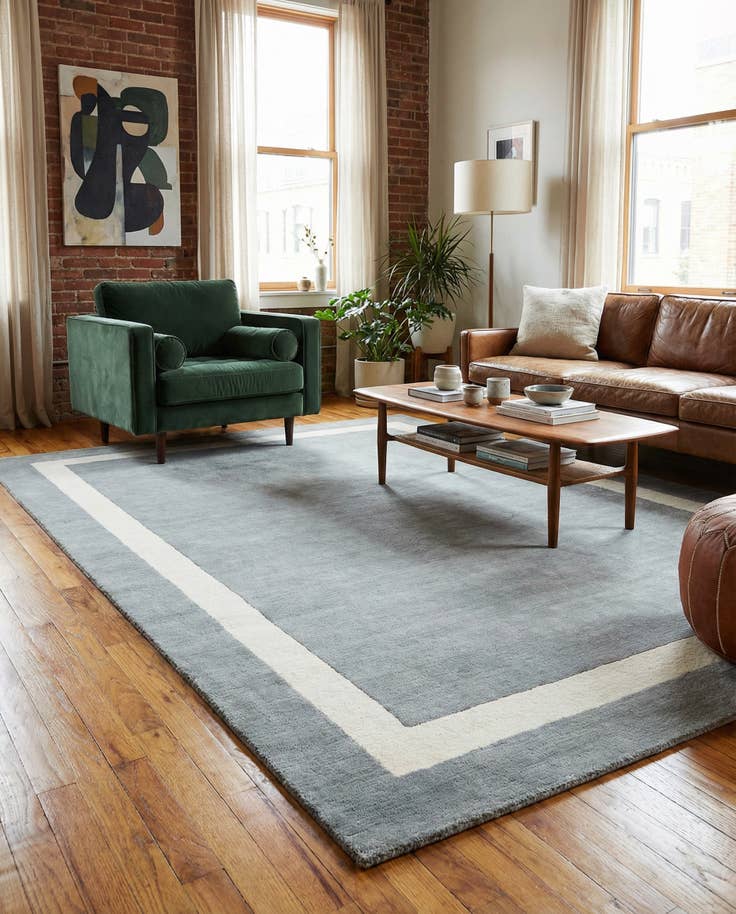 Detail image of 7' 10 x 10' Jill Zarin Border Wool Rug