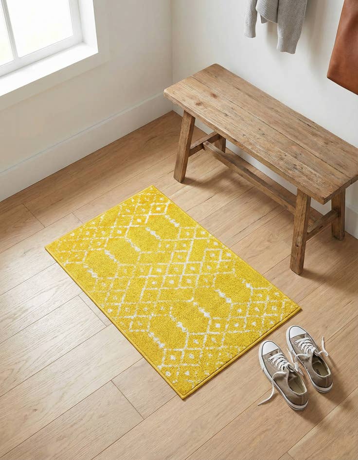 Detail image of 2' x 3' Paxon Trellis Rug