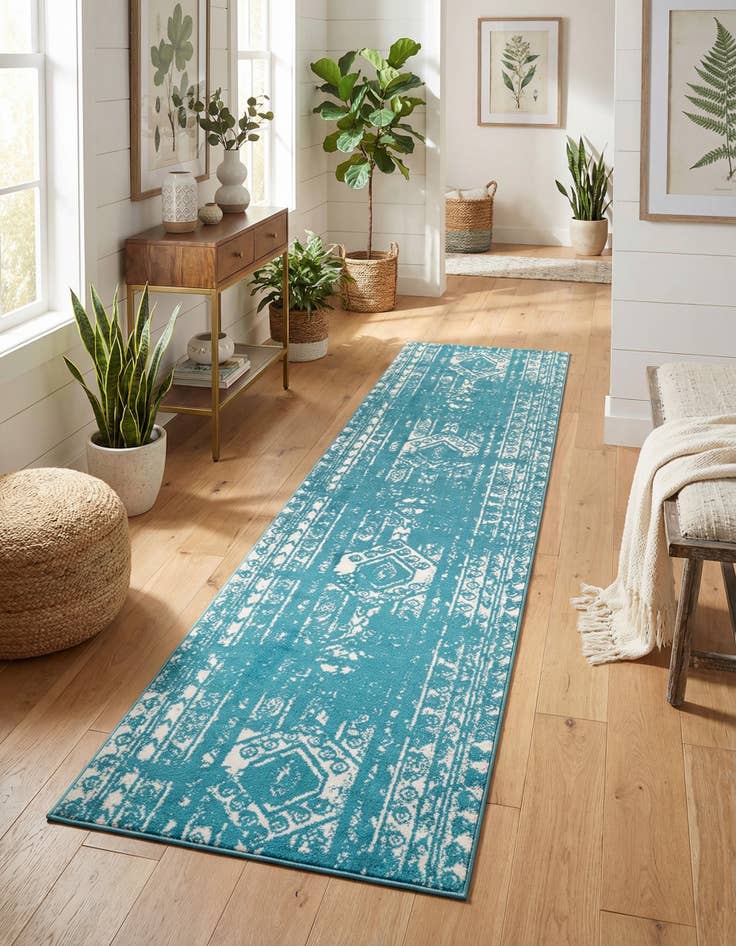 Detail image of 3' 3 x 14' Lennon Runner Rug