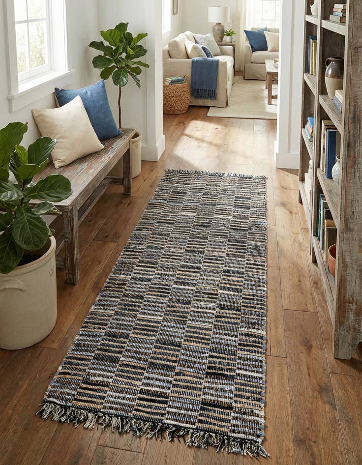 Detail image of 2' 7 x 6' 1 Hand Woven Chindi Jute Runner Rug