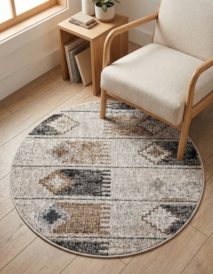 Detail image of 3' 3 x 3' 3 Eco Southwestern Round Rug