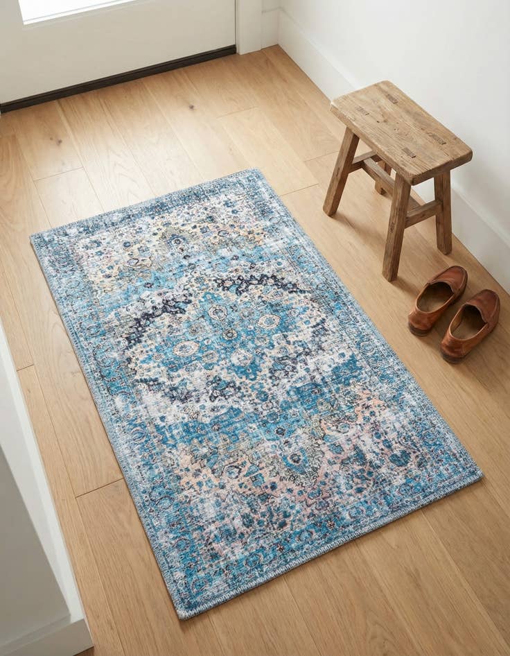 Detail image of 2' x 3' Washable Mangata Rug