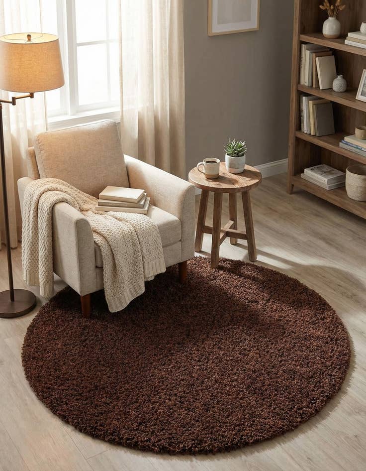 Detail image of 4' x 4' Solid Shag Round Rug