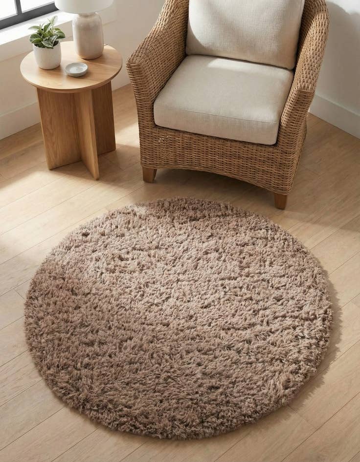 Detail image of 3' 3 x 3' 3 Infinity Shag Round Rug