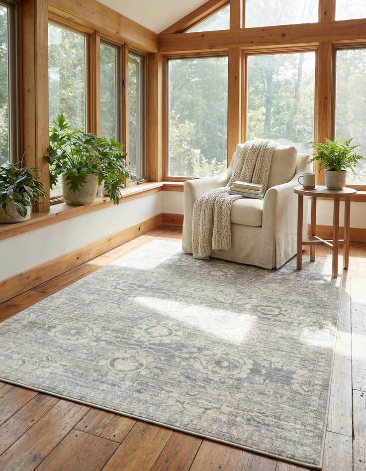 Detail image of 7' 10 x 10' 2 Lola Rug