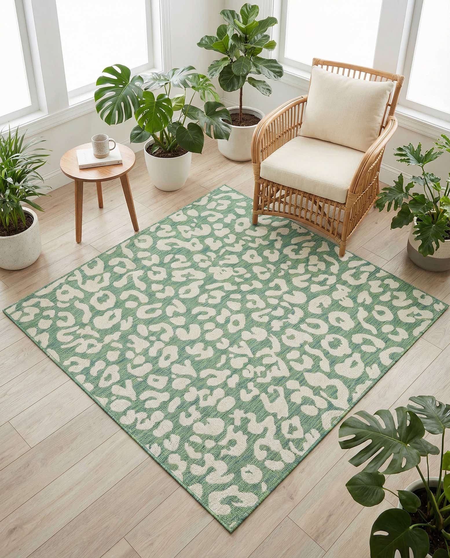 5' 3 x 5' 3 Easy-Clean Safari Indoor / Outdoor Square Rug