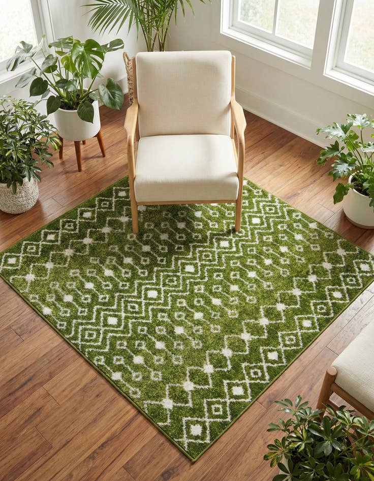 Detail image of 4' x 4' Moroccan Trellis Square Rug