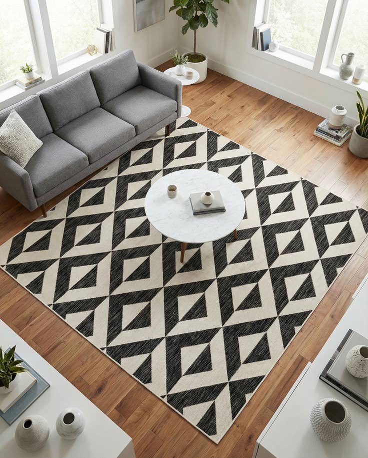 Detail image of 7' 10 x 7' 10 Easy-Clean Jill Zarin Napa Indoor / Outdoor Square Rug