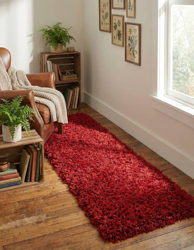 Detail image of 2' x 6' Marilyn Monroe&trade; Shag Runner Rug