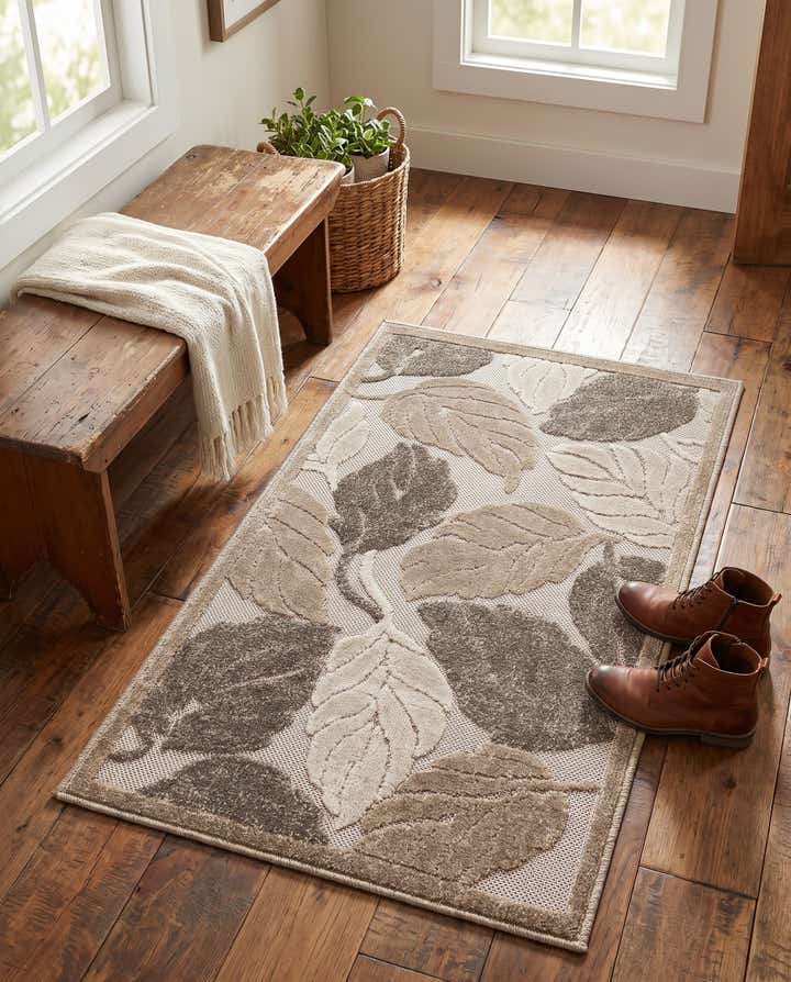 2' x 3' Easy-Clean Botanical Indoor / Outdoor Rug