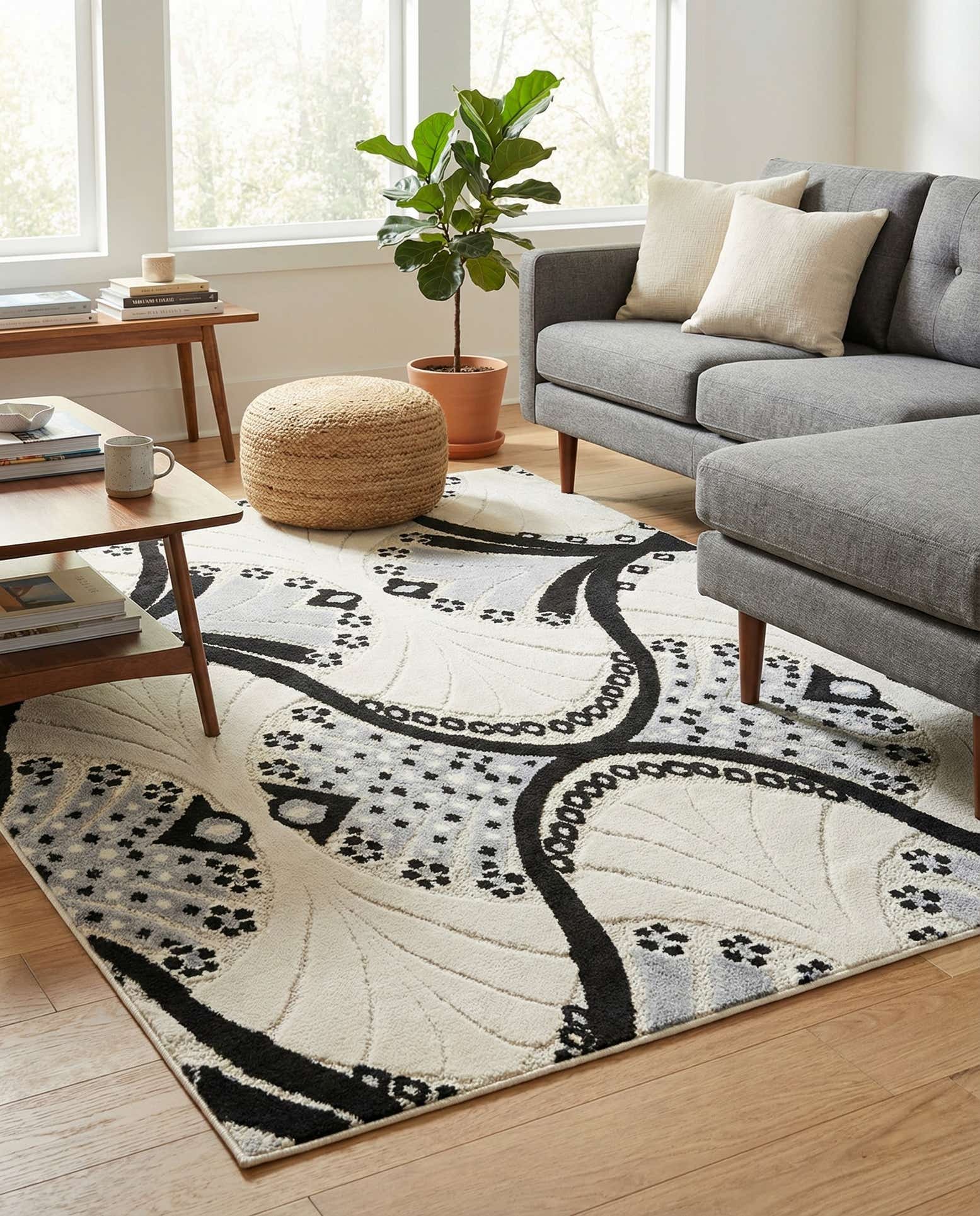 5' 3 x 7' 7 Easy-Clean Indoor / Outdoor Rug