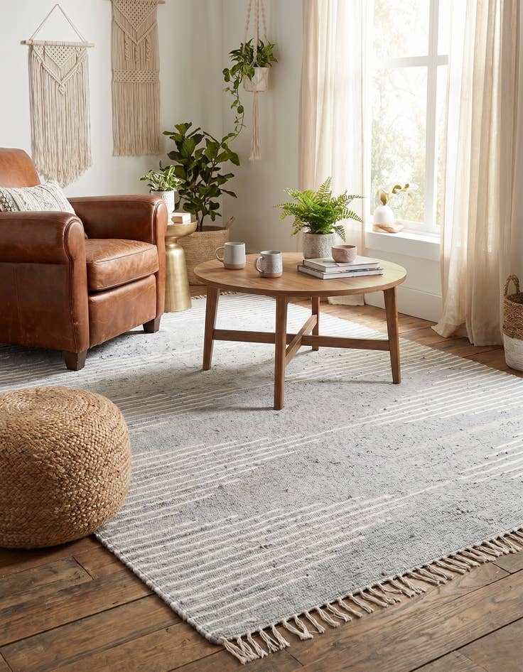 Detail image of 7' 10 x 10' Hand Woven Chindi Cotton Rug