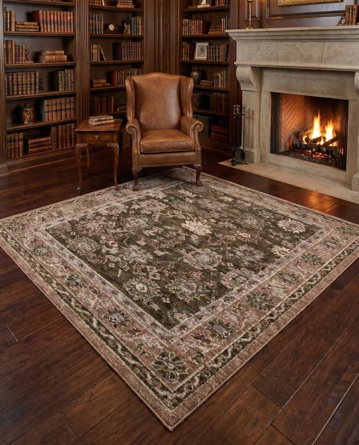 5' x 5' Grand Tradition Rug