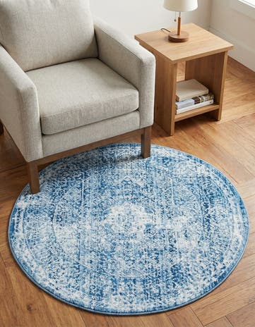 3' 3 x 3' 3 Williamsburg Round Rug