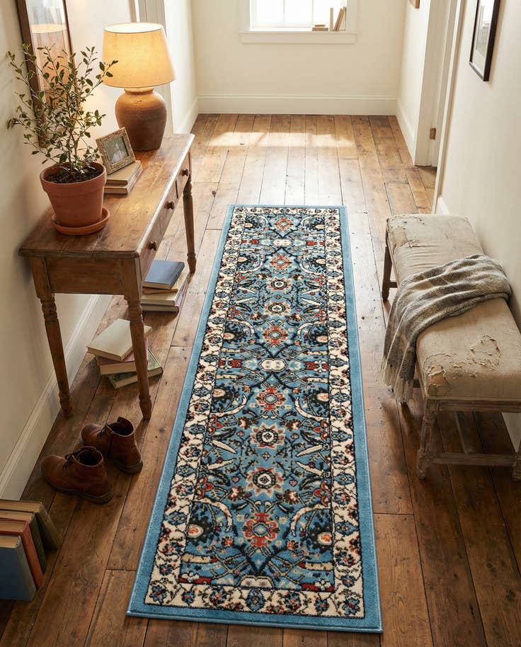 Detail image of 2' x 8' 2 Neda Runner Rug