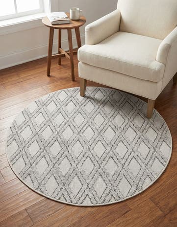 Sandy Beige Arlo Round Rug