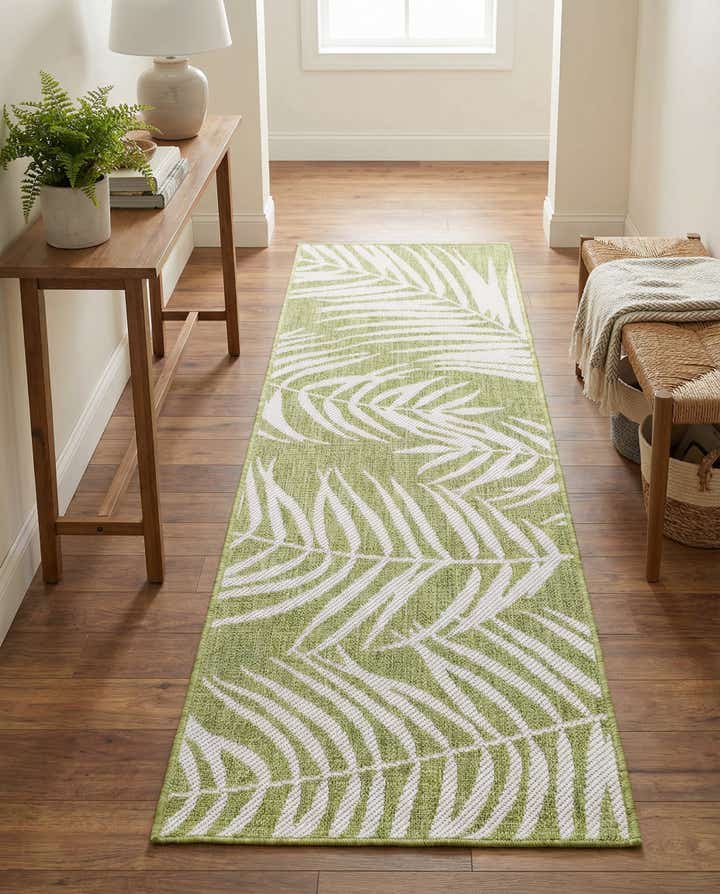2' x 6' Easy-Clean Botanical Indoor / Outdoor Runner Rug