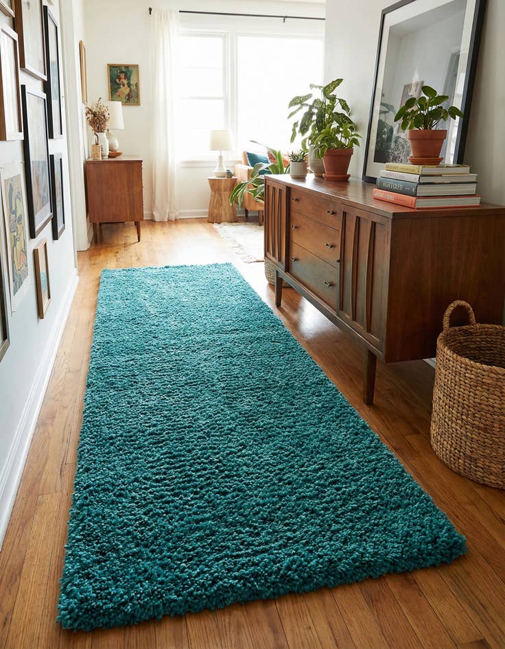 Detail image of 2' 7 x 10' Solid Shag Runner Rug