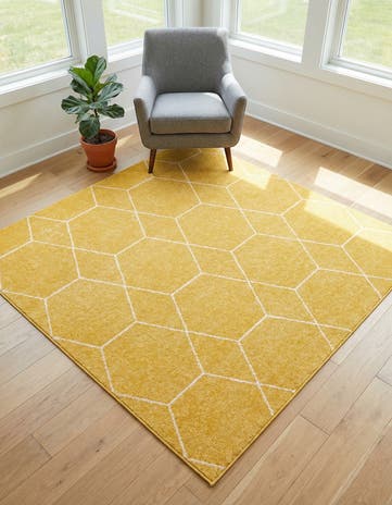 Yellow Lattice Frieze Square Rug