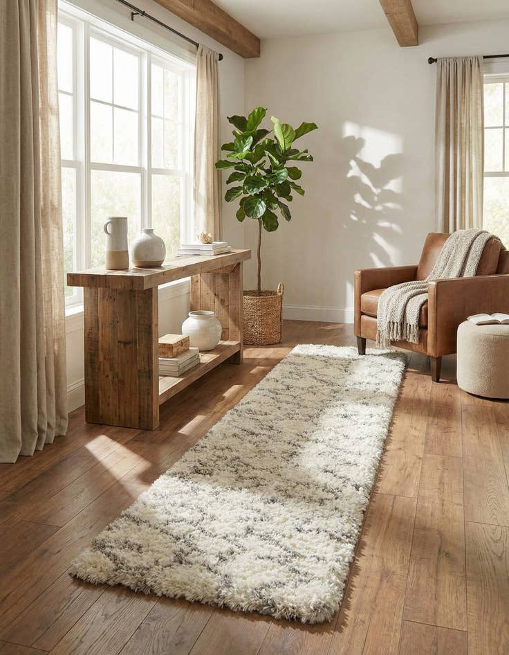 Detail image of 2' 7 x 10' Infinity Shag Runner Rug