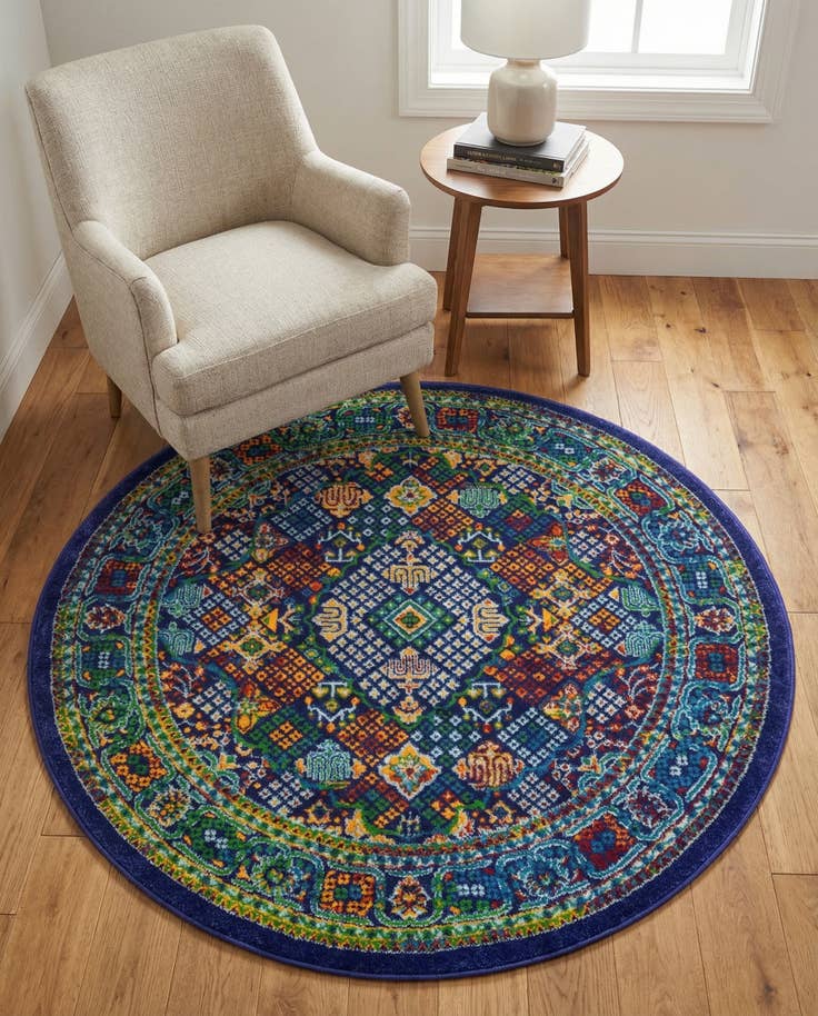 Detail image of 4' x 4' Calypso Round Rug