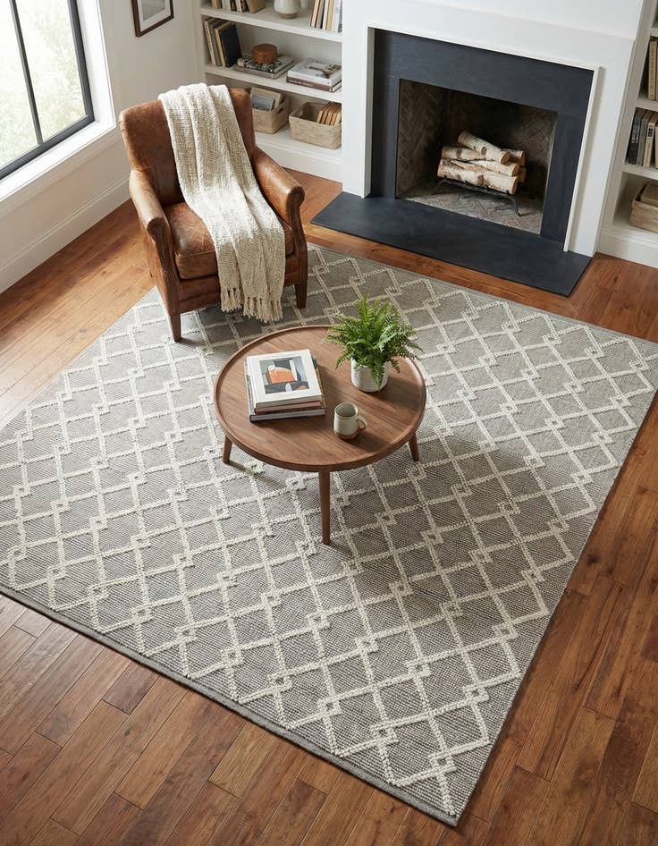 Detail image of 8' x 8'  Hand Knotted Jill Zarin Dorset Square Rug