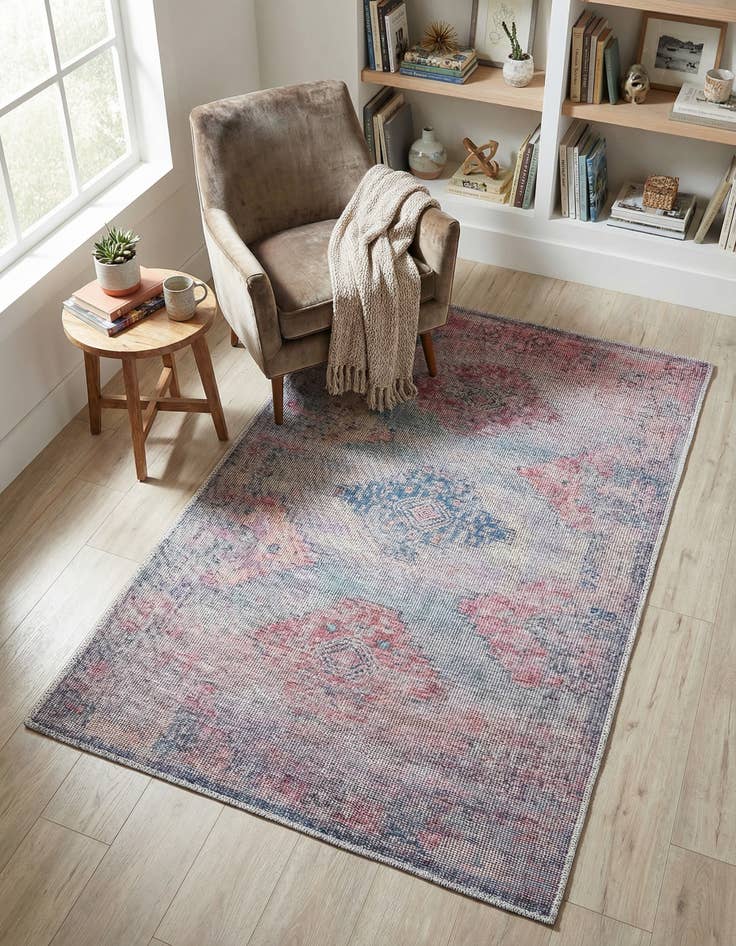 Detail image of 3' 3 x 5' 3 Washable Sisu Rug