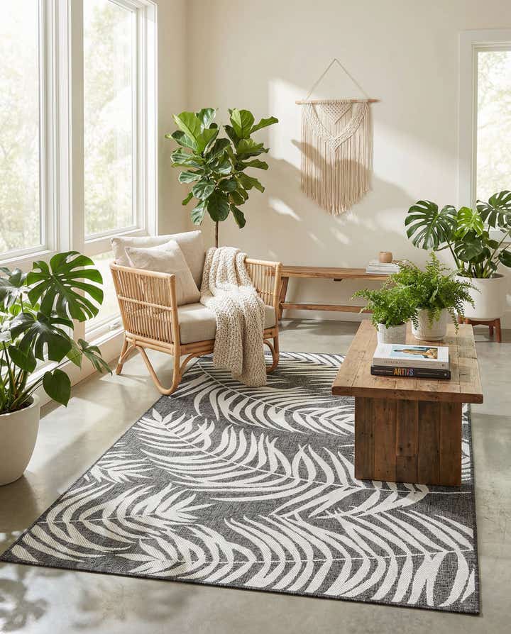 5' 3 x 8' Easy-Clean Botanical Indoor / Outdoor Rug