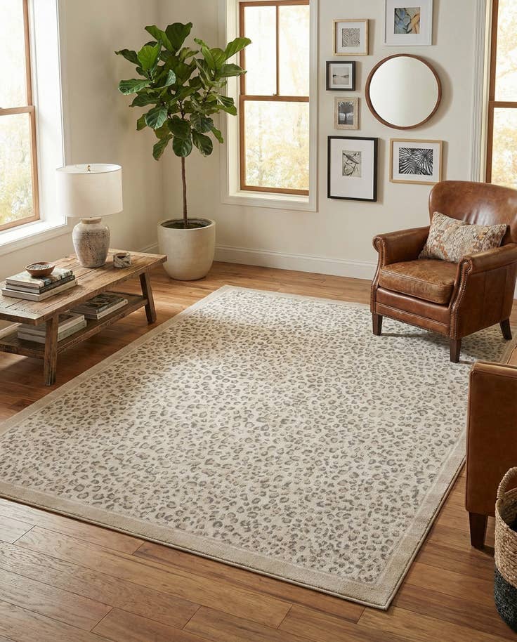 Detail image of 7' 10 x 10' Savannah Rug