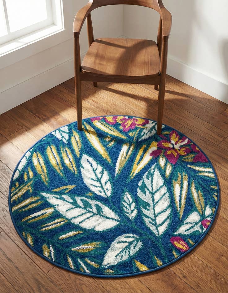 Detail image of 3' 3 x 3' 3 Bloom Round Rug