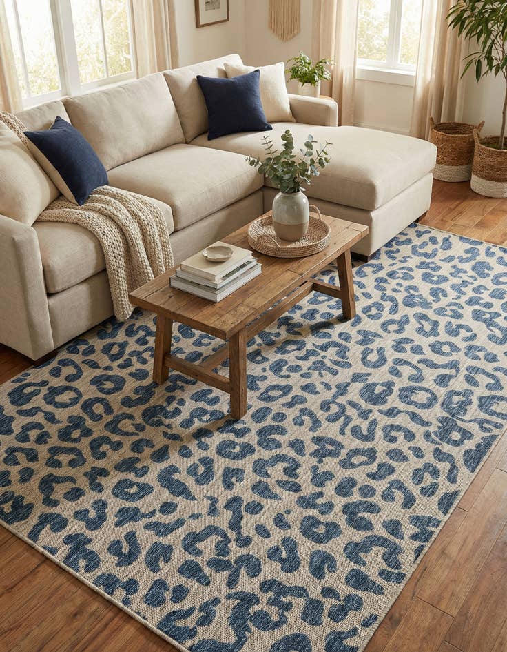 Detail image of 7' x 10'  Washable Safari Indoor / Outdoor Rug