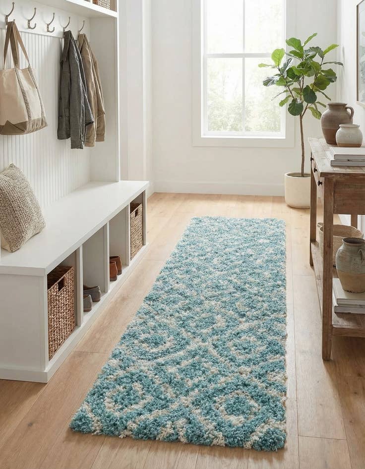 Detail image of 2' 7 x 10' Trellis Shag Runner Rug